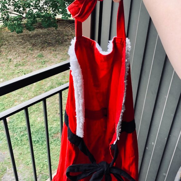 Pier 1 Imports Santa Claus Apron Costume Red White Faux Fur Trim Holiday Kitchen - Picture 5 of 6
